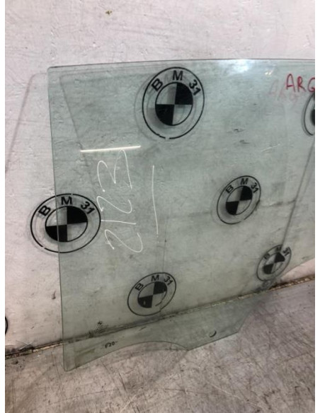Vitre arriere gauche BMW SERIE 1 F20 PHASE 1 Diesel