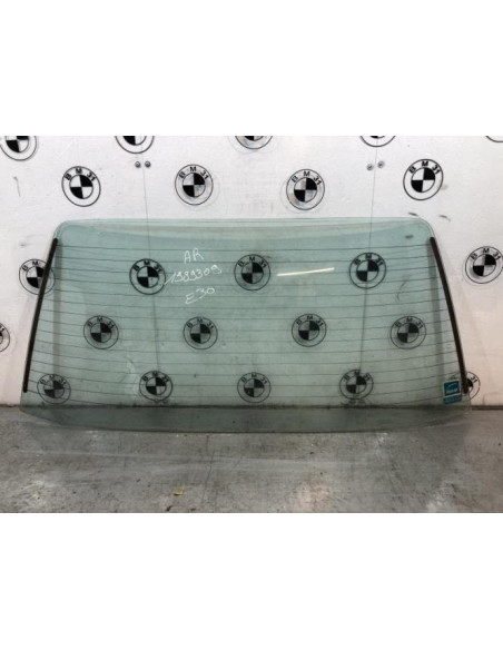 Lunette arriere BMW SERIE 3 E30 