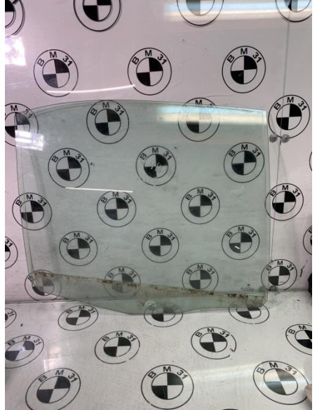 Vitre arriere droit BMW SERIE 5 E39 PHASE 1 Essence