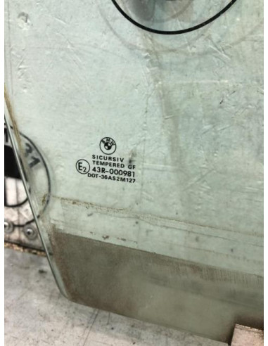 Vitre avant droit BMW SERIE 5 E34 TOURING BREAK Diesel