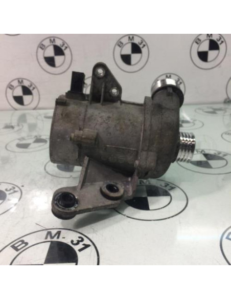 Pompe à eau BMW SERIE 1 E81 