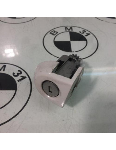 Barillet porte avant gauche BMW SERIE 1 F20 PHASE 1 Diesel