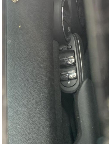 Vitre avant droit MINI MINI 3 F55 PHASE 1 Essence