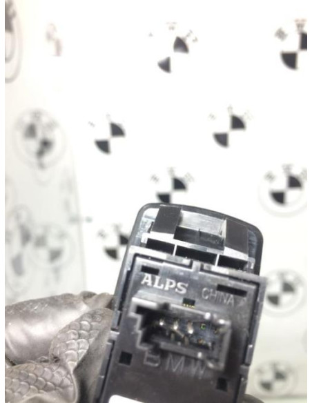 Interrupteur de leve vitre BMW SERIE 1 F20 PHASE 1 Diesel