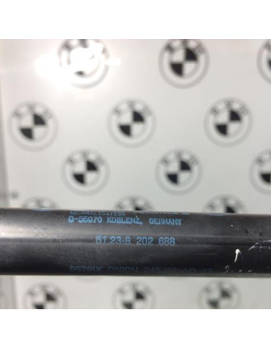 Verin de capot BMW SERIE 3 E46 PHASE 2 Essence