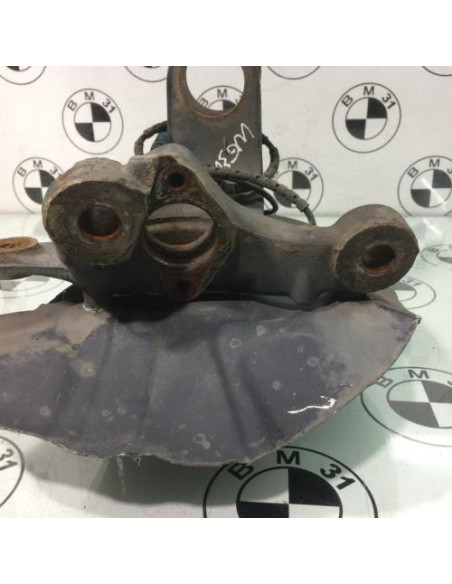 Fusee avant droit BMW X3 E83 PHASE 1 