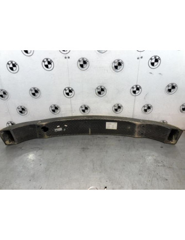 Support de pare chocs arriere BMW  Essence