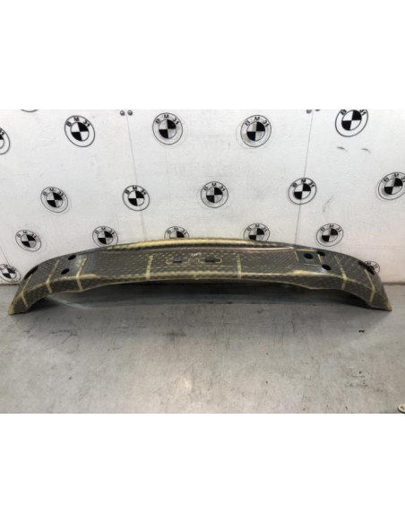 Support de pare chocs arriere BMW  Essence