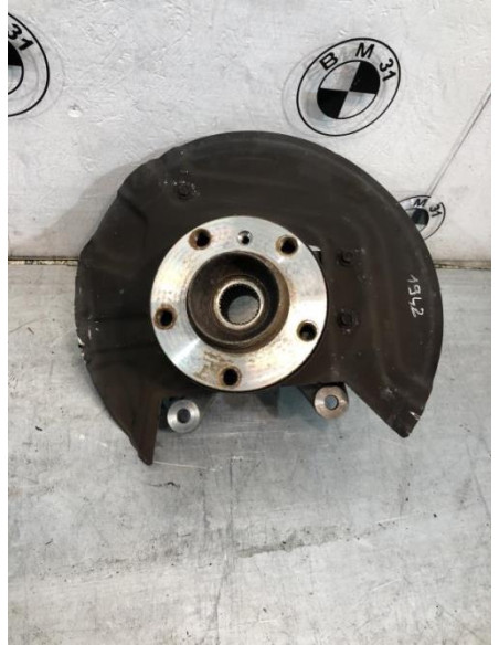 Fusee avant gauche BMW X3 E83 PHASE 1 Diesel