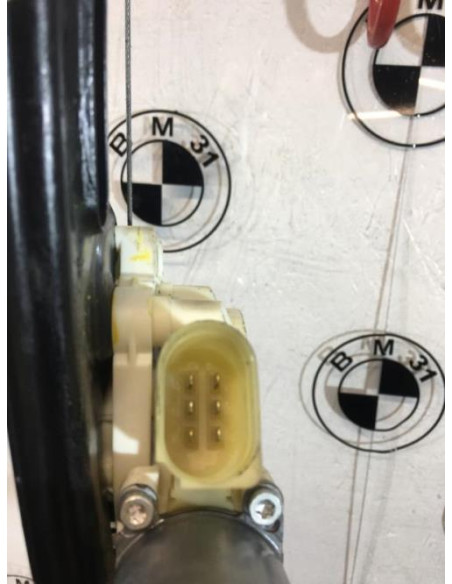 Leve vitre electrique arriere gauche BMW X6 E71/E72 PHASE 1 