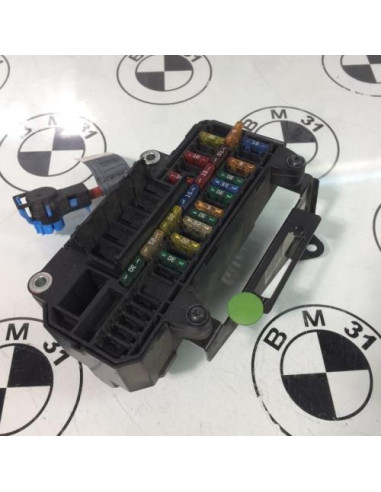 Porte fusible BMW SERIE 7 E65 PHASE 2 Diesel
