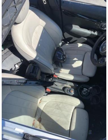 Vitre avant droit MINI MINI 3 F55 Essence