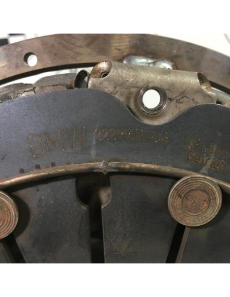 Embrayage BMW  Essence