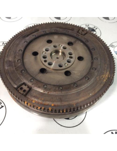 Volant moteur BMW SERIE 1 E82 COUPE Diesel