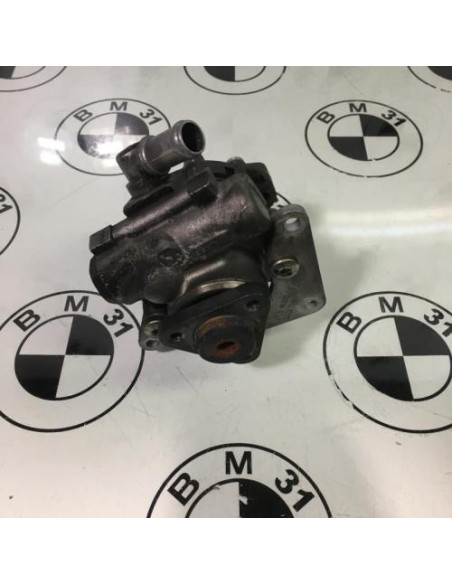 Pompe de direction BMW  Essence