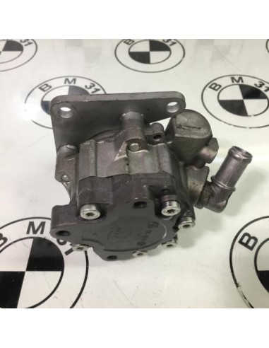 Pompe de direction BMW  Essence