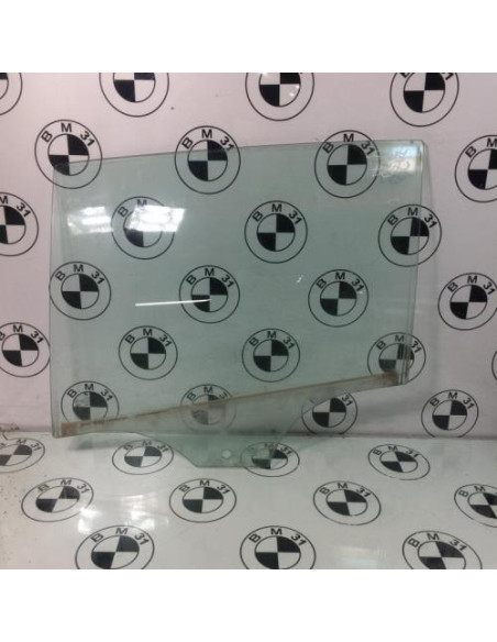 Vitre arriere gauche BMW SERIE 1 F20 PHASE 1 Diesel