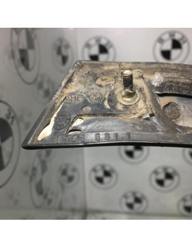 Baguette de porte avant gauche BMW SERIE 7 E32 