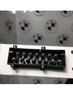 Calculateur BMW SERIE 3 E46 COUPE PHASE 1 Essence 2