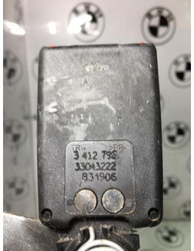 Attache ceinture arriere droit BMW X3 E83 PHASE 1 