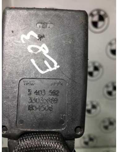 Attache ceinture arriere centrale BMW X3 E83 PHASE 1 
