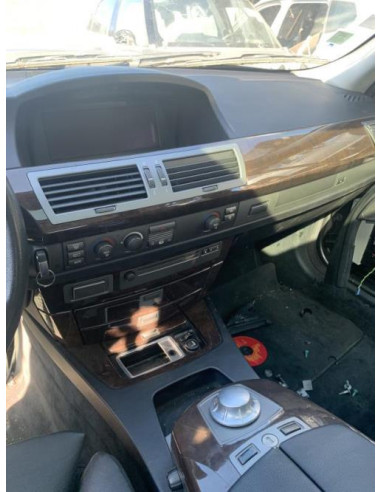 Pare boue avant gauche BMW SERIE 7 E65 PHASE 1 Diesel