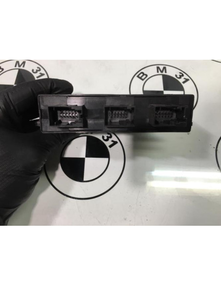 Boitier d'aide au stationnement BMW X3 E83 PHASE 2 