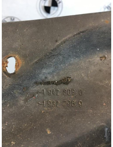 Pare boue avant droit BMW SERIE 3 E30 Diesel