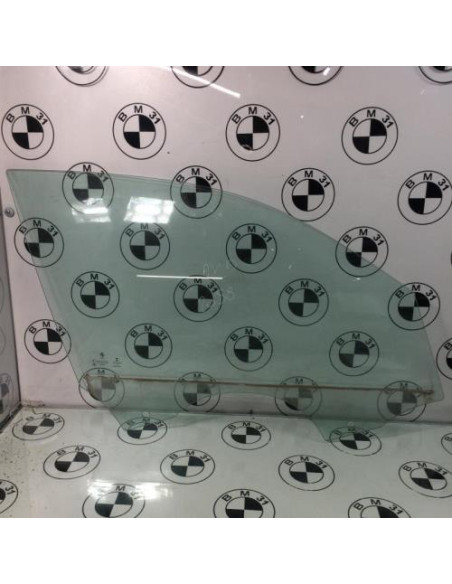 Vitre avant droit BMW SERIE 1 F20 PHASE 2 Diesel