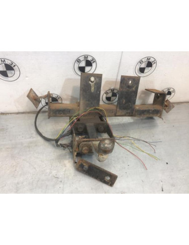 Attelage (boule de remorquage) BMW SERIE 7 E32 