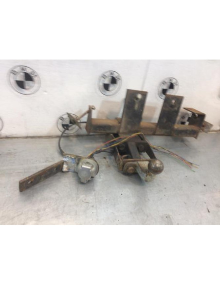 Attelage (boule de remorquage) BMW SERIE 7 E32 