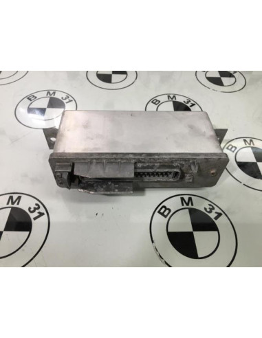 Calculateur BMW SERIE 7 E32 