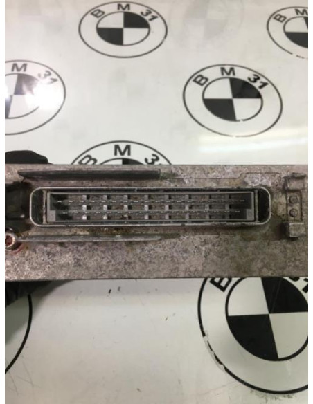 Calculateur BMW SERIE 7 E32 