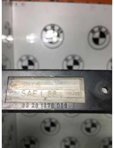 Eclairage de plaque BMW SERIE 7 E32 