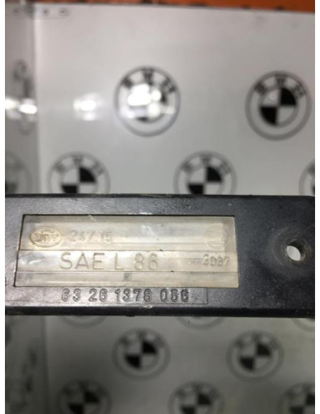 Eclairage de plaque BMW SERIE 7 E32 