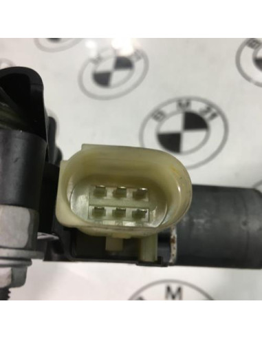 Leve vitre electrique arriere droit MINI MINI 3 F60 COUNTRYMAN PHASE 1 BREAK Essence