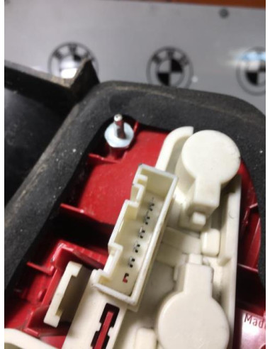Feu arriere principal gauche (feux) BMW SERIE 3 E90 PHASE 1 Essence