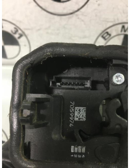 Serrure avant droit BMW SERIE 3 E91 TOURING PHASE 1 BREAK 