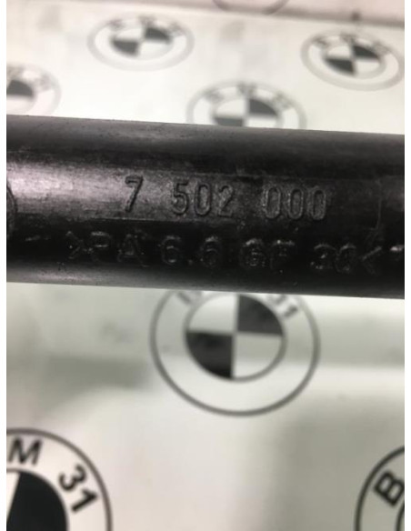 Boitier eau BMW X3 E83 PHASE 1 