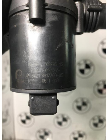 Pompe à eau BMW SERIE 5 E61 TOURING PHASE 1 BREAK Diesel