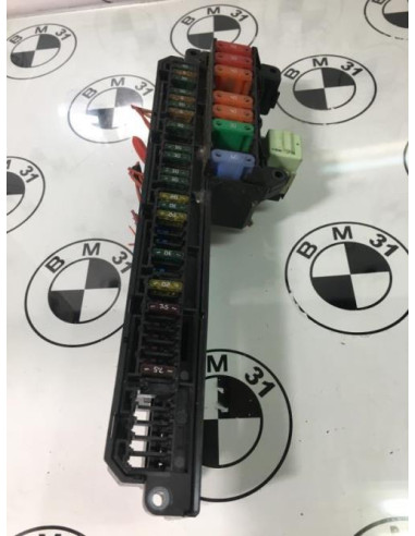 Porte fusible BMW SERIE 5 E61 TOURING PHASE 1 BREAK Diesel