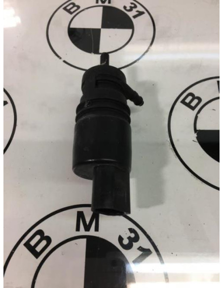 Pompe lave glace avant BMW SERIE 3 F30 PHASE 1 Diesel