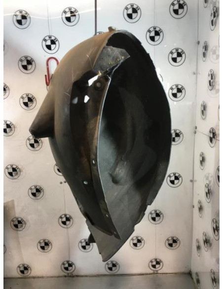 Pare boue arriere droit BMW SERIE 5 E60 