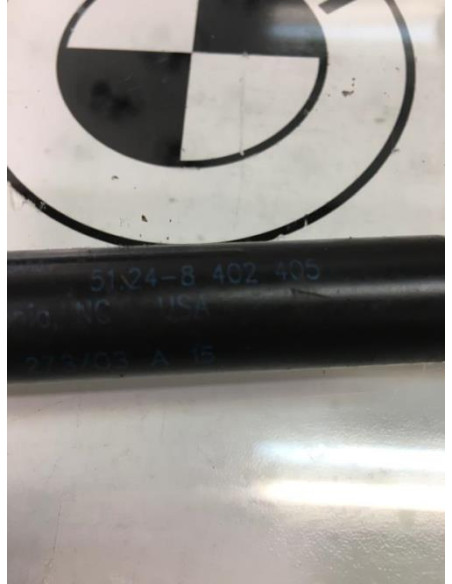 Verin de coffre BMW X5 E53 