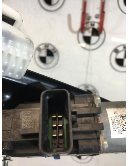 Leve vitre electrique arriere droit BMW X3 F25 PHASE 1 