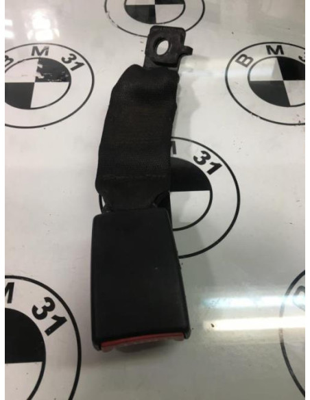Attache ceinture arriere centrale BMW X3 E83 PHASE 1 