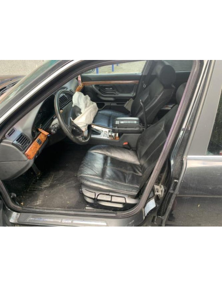 Serrure arriere droit BMW SERIE 7 E38 Essence