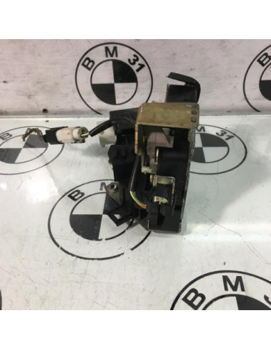 Serrure arriere gauche BMW SERIE 7 E38 Essence