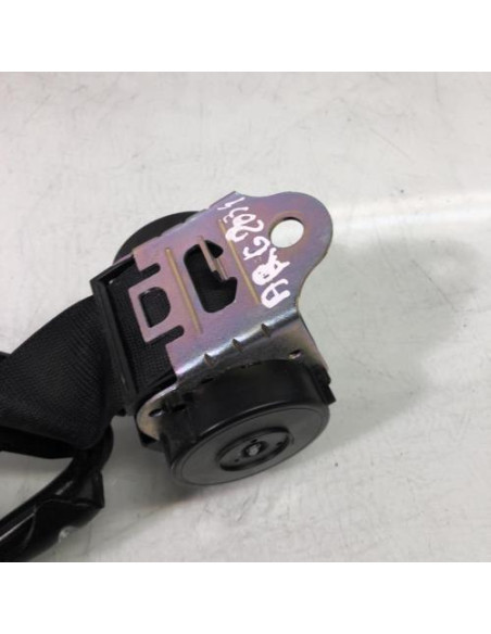 Ceinture arriere gauche BMW SERIE 1 E88 CABRIO Diesel