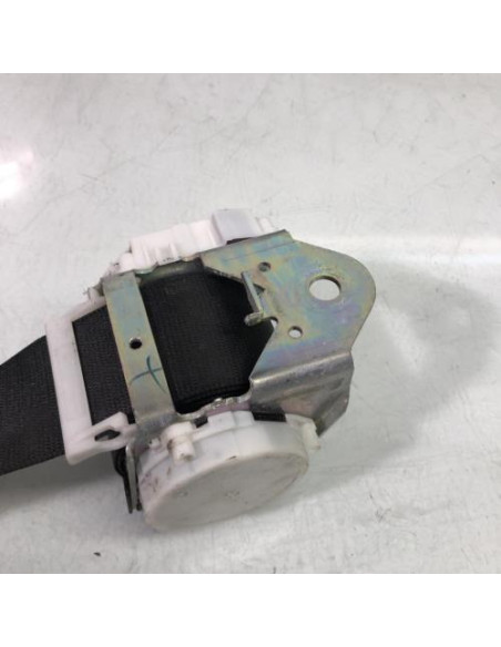 Ceinture avant droit BMW SERIE 1 E88 CABRIO Diesel